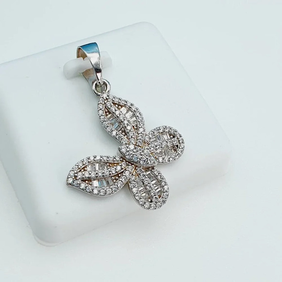 - "925 Sterling Silver Cubic Zirconia Pendant, UU1P6A6032 - Picture 1 of 7